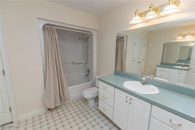 Building Photo - 7264 Forestwood Dr