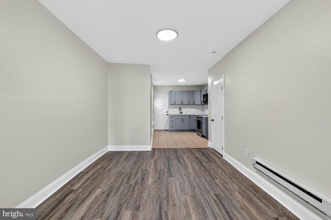 Building Photo - 1729 N Bambrey St