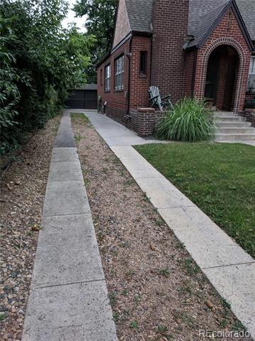 Building Photo - 1425 Dexter St