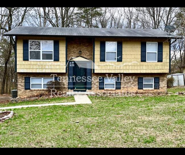 Primary Photo - 6620 Trousdale Rd NW