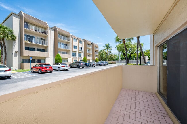 Building Photo - 7705 SW 86th St