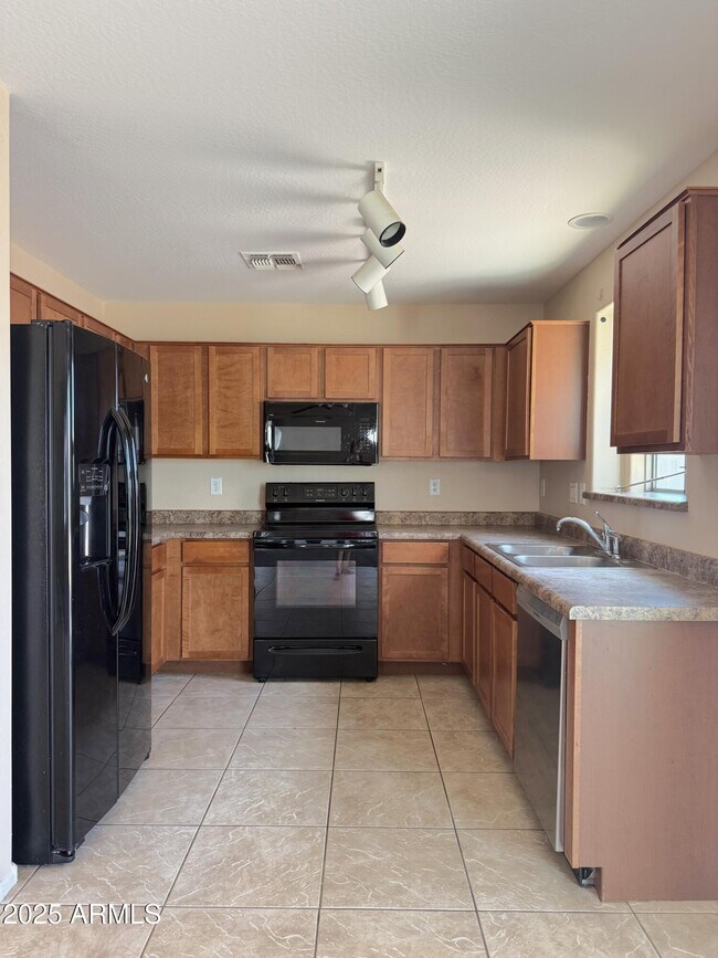 Building Photo - 1578 W San Tan Hills Dr