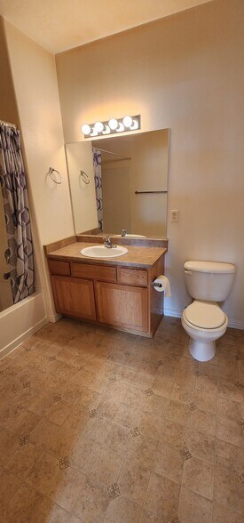 Building Photo - 3478 S Cozy River Pl