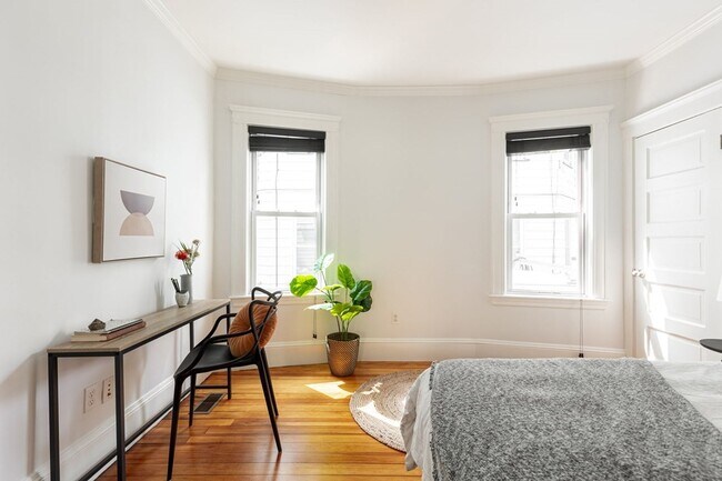 Building Photo - 59 Conwell Ave