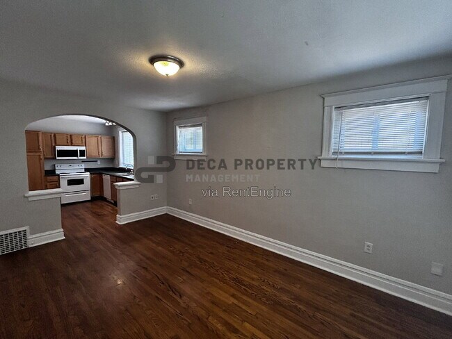Building Photo - 4051 Giles Ave