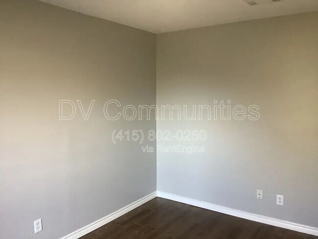 Building Photo - 20607 Nannette Ln