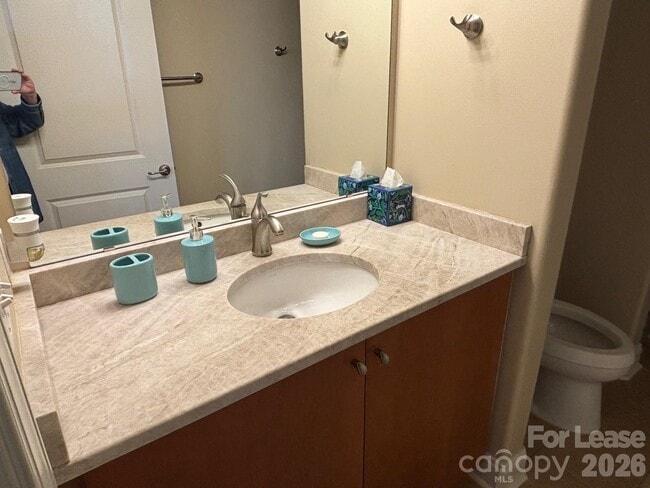 Building Photo - 4620 Piedmont Row Dr