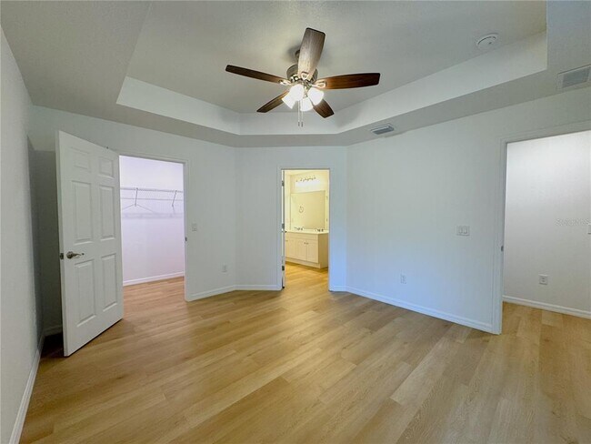 Building Photo - 1017 Carnegie Dr