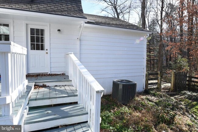 Building Photo - 4036 Trapp Rd