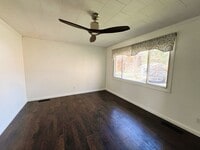 Building Photo - Charming Sun-Filled Single-Family Home - Lenox, MA