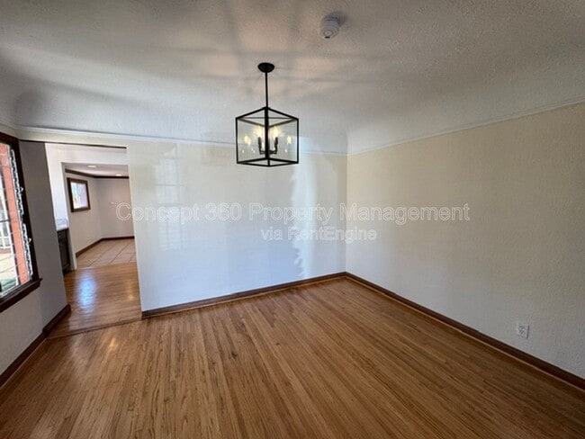 Building Photo - 2501 Eucalyptus Ave