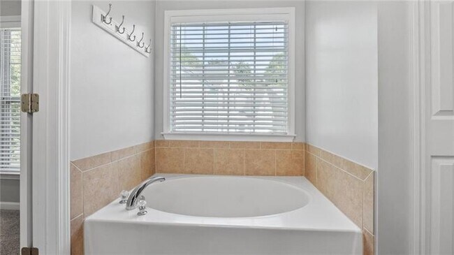 Building Photo - 3525 Elder Field Ln