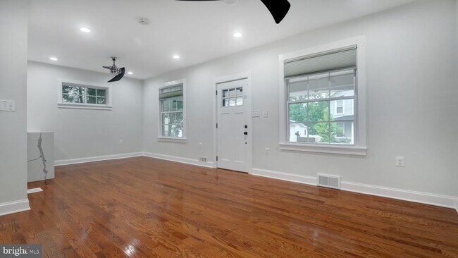Building Photo - 3717 36th St