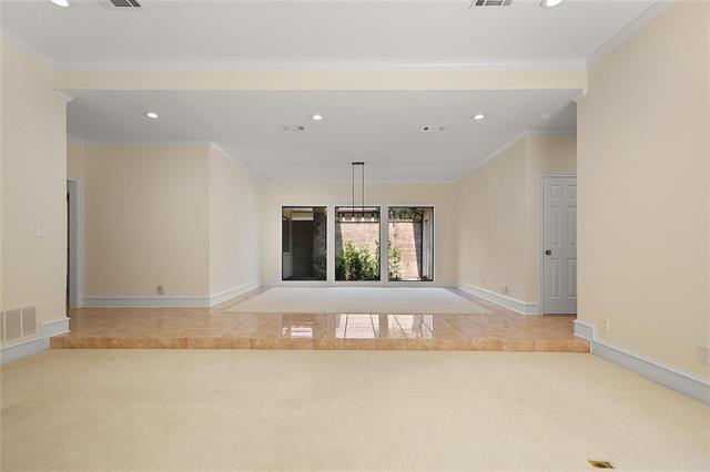 Building Photo - 6015 Steamboat Dr