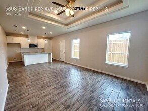 Building Photo - 5608 Sandpiper Ave