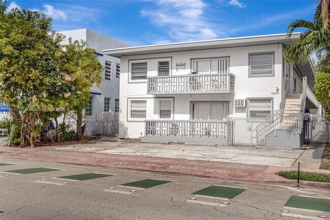 Building Photo - 1334 Euclid Ave