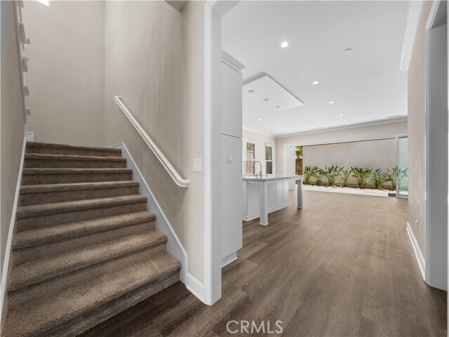 Building Photo - 88 Quill