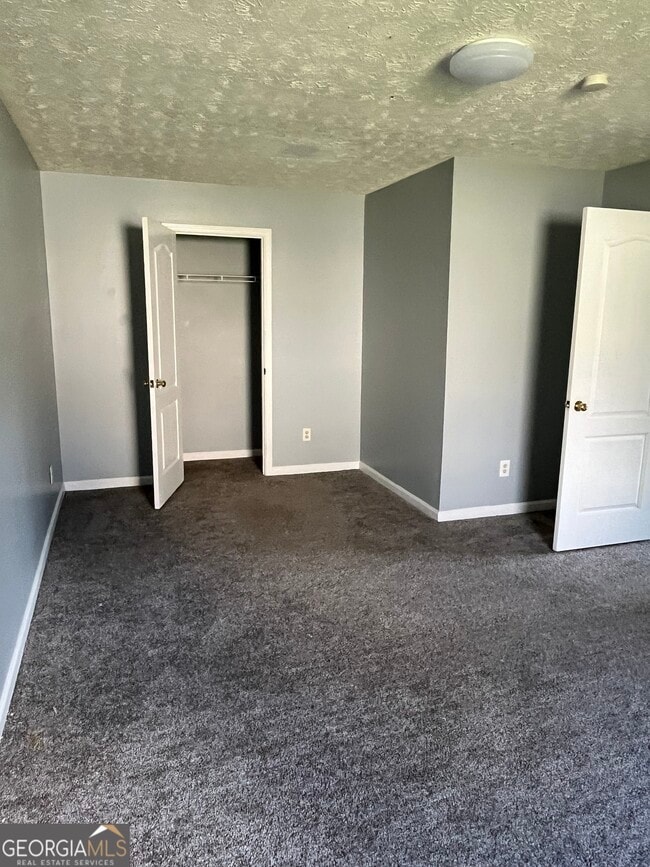 Building Photo - 506 Rosewood Cir