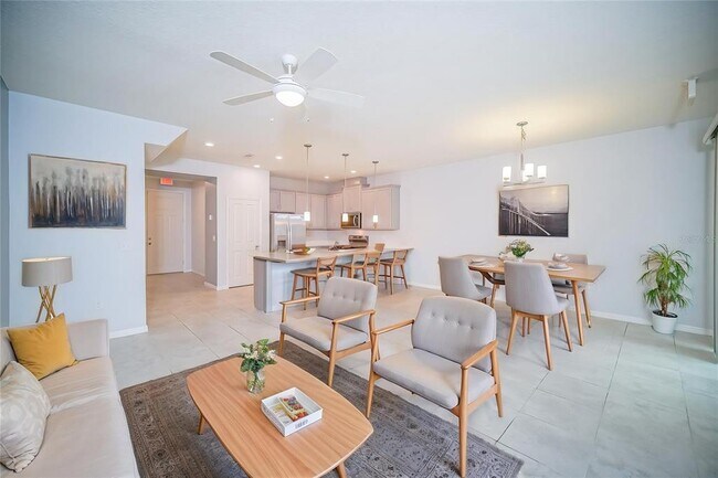 Building Photo - 5124 Crown Hvn Dr