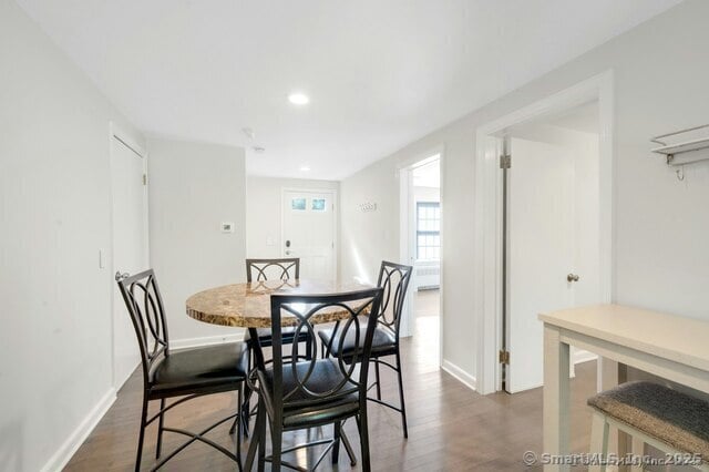 Building Photo - 4 Whitney St