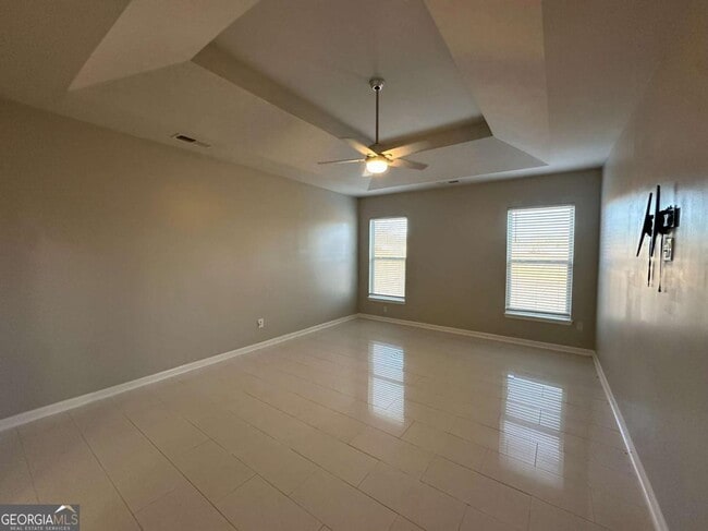 Building Photo - 3368 Alhambra Cir