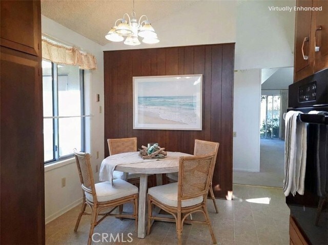 Building Photo - 749 Avenida Majorca