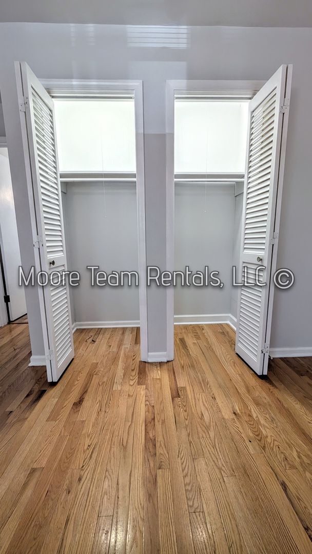 Building Photo - Spacious Updated Home on 1.6 Acres – Prime Location Near Arden, Fletcher & Mills River