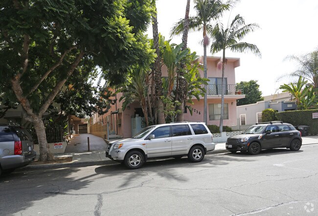 Building - 1236 N Ogden Dr