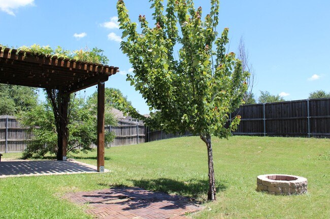 Building Photo - 398 Elk Trail