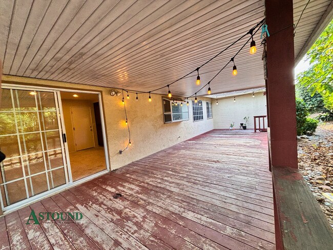 Building Photo - 510 Linford Pl