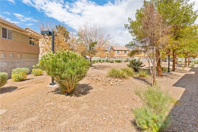 Building Photo - 4736 Arroyo Seco Dr