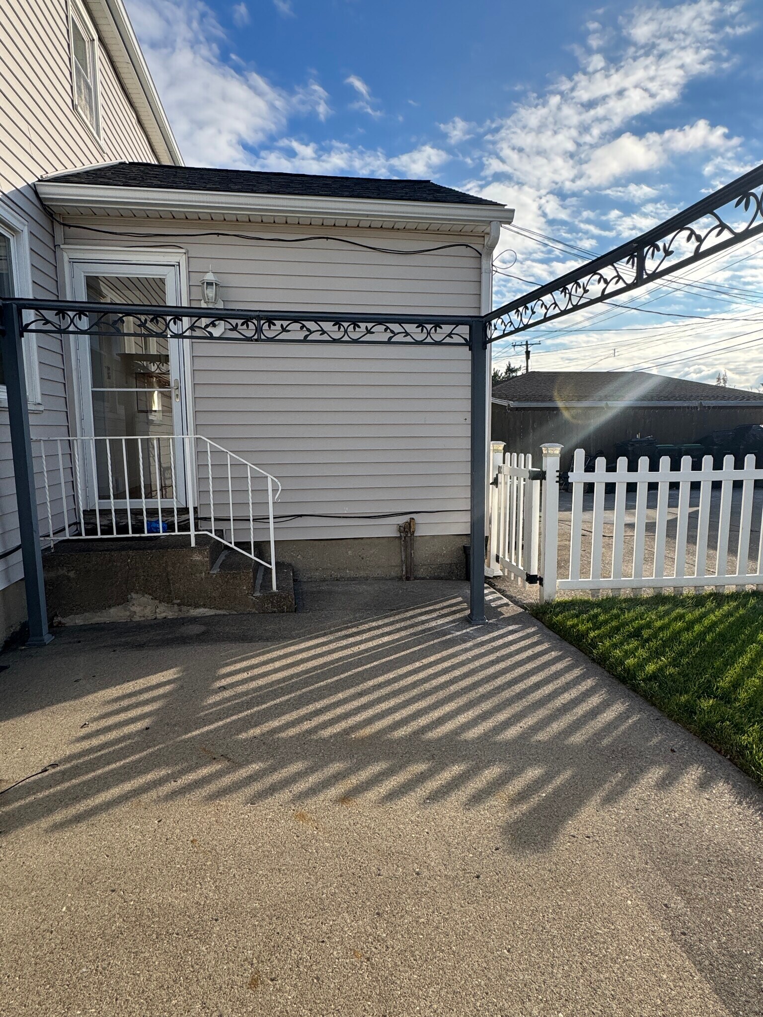 outside looking into kitchen door entrance - 249 Dunlop Ave