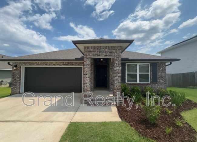 Building Photo - 5583 Guinevere Ln
