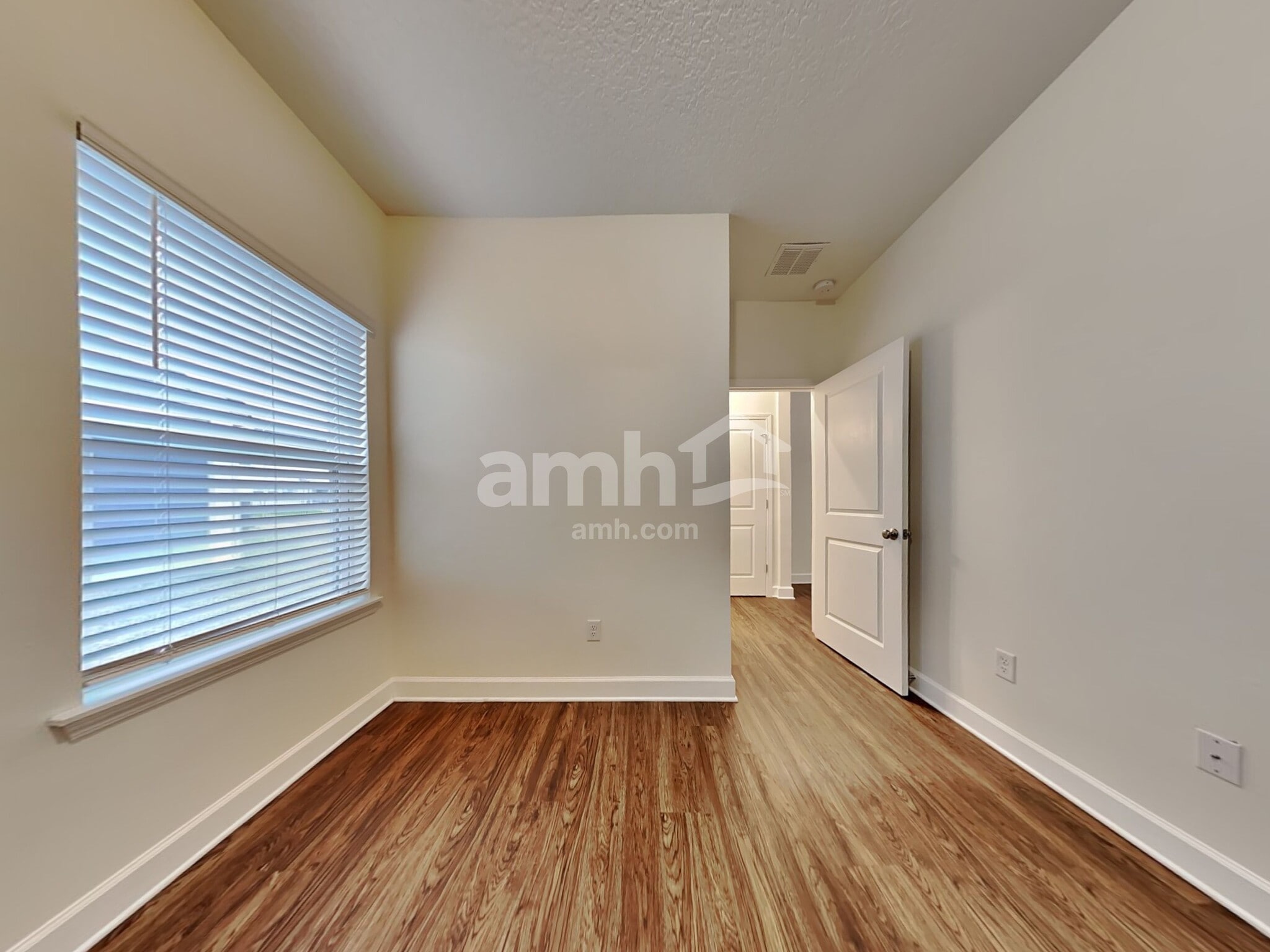 Building Photo - 646 Welcome Home Dr