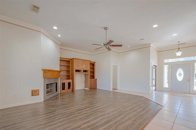 Building Photo - 16002 Castletown Park Ct