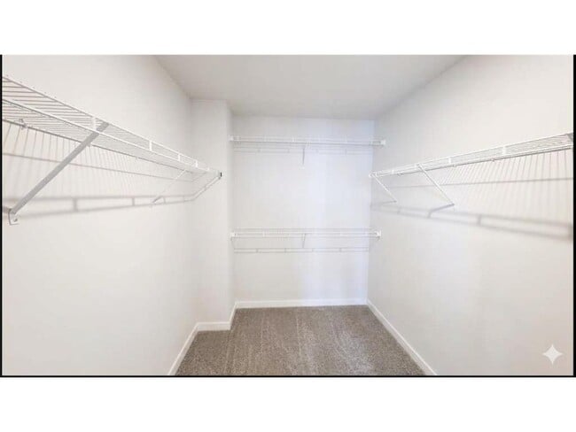 Building Photo - 6285 Larkspur Ln