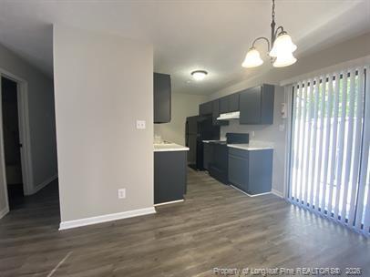 Building Photo - 751 Hedgelawn Way