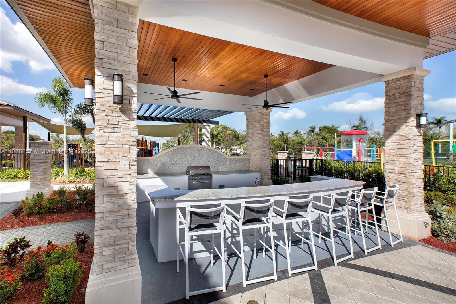 Building Photo - 8945 NW 98th Ave