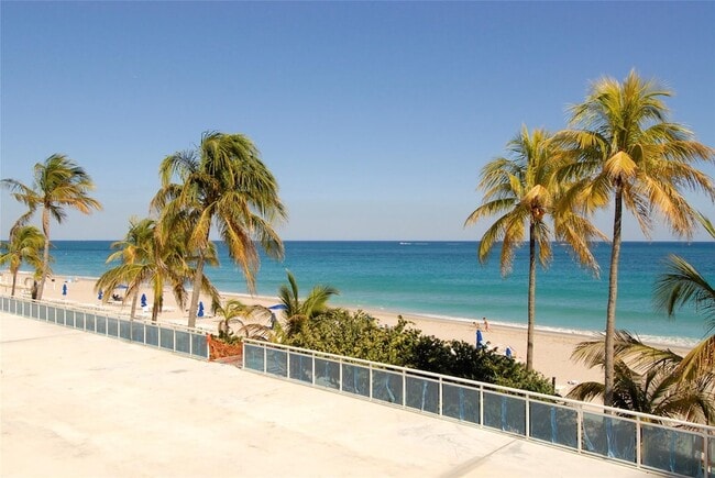 Building Photo - 3900 Galt Ocean Dr