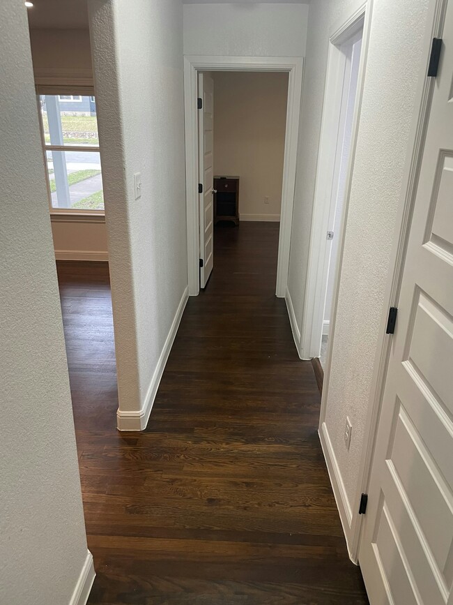 Building Photo - 4217 Curzon Ave
