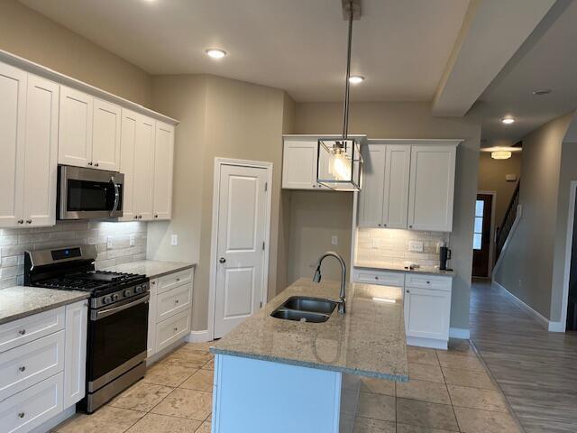 Building Photo - 4274 Captains Ct