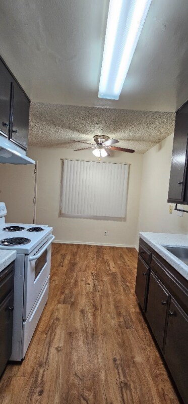 Building Photo - 10635 Colima Rd