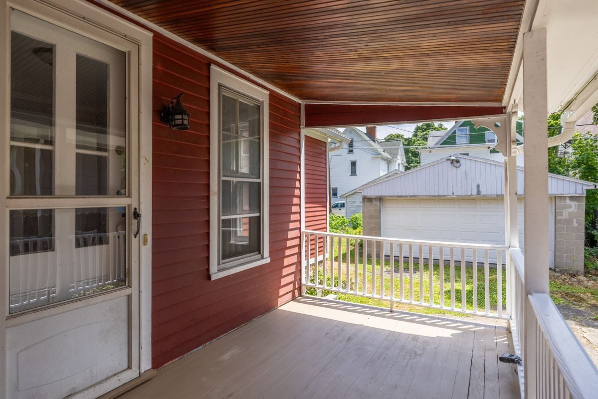 Building Photo - 78 Boardman St