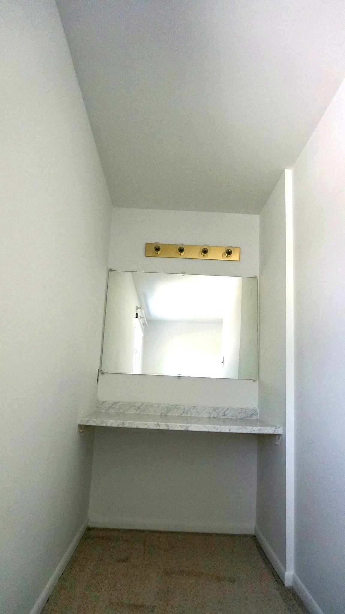 Building Photo - 57 Braithwaite Ln