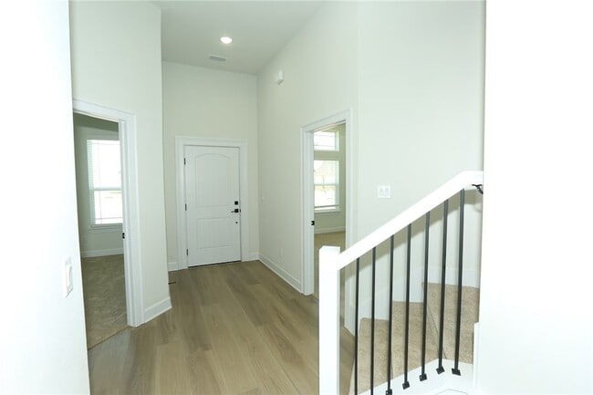 Building Photo - 3213 SW Lovely Ln