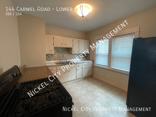 Building Photo - 144 Carmel Rd