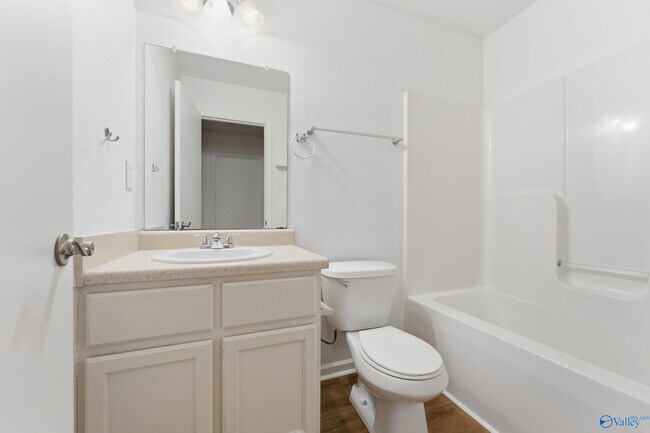 Building Photo - 313 Kenneth Blvd NW