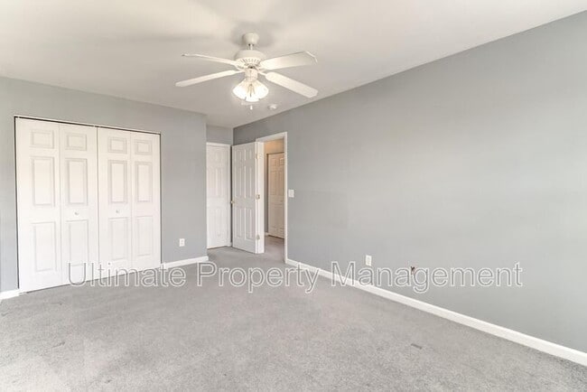 Building Photo - 502 Shortfin Dr