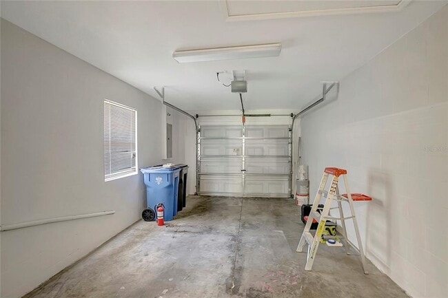 Building Photo - 10311 Stone Moss Ave
