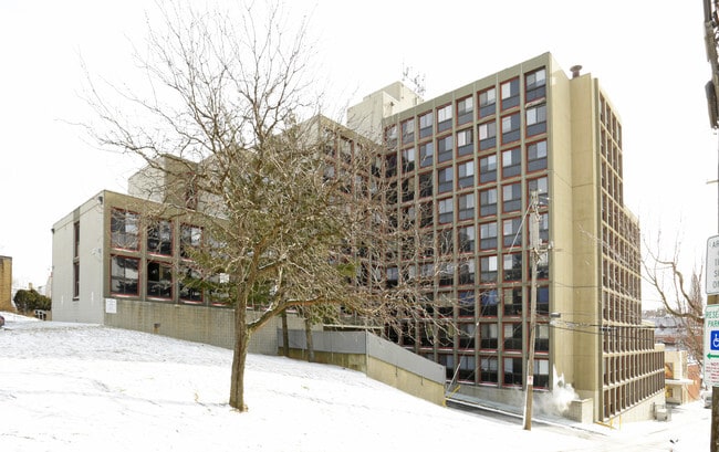 Building Photo - Caliguri Plaza